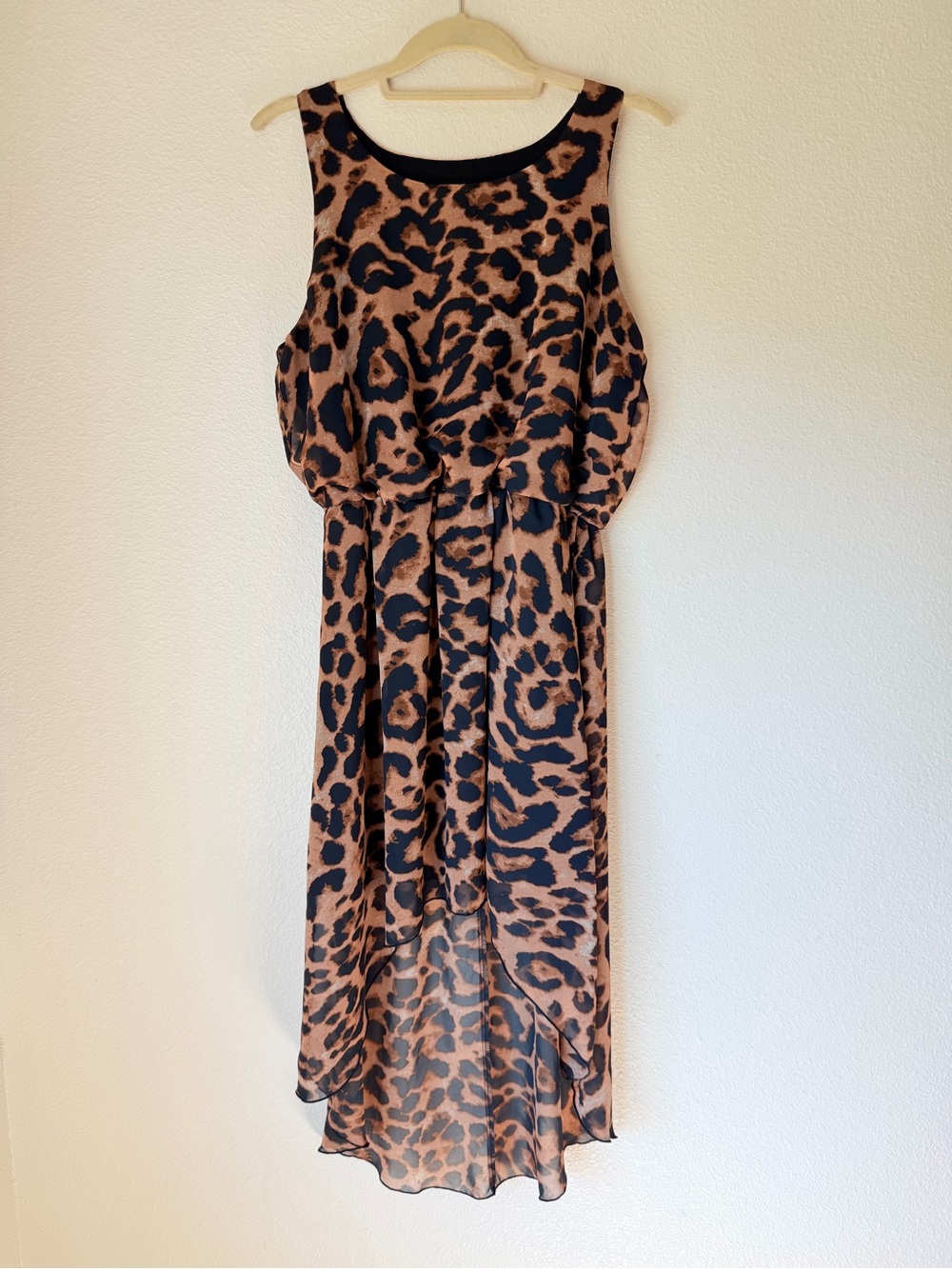 Leopard Print Midi Dress in Brown and Black, Size Large